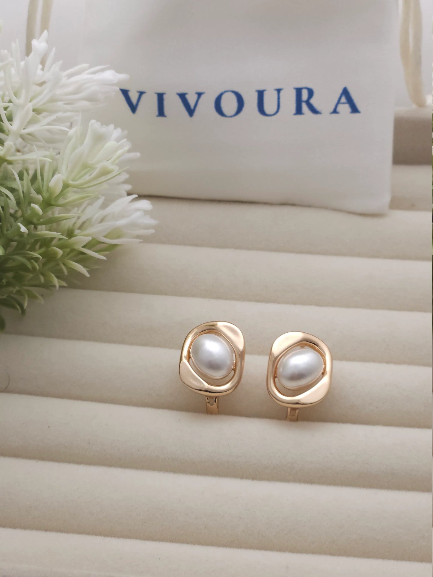 Rose Gold Pearl Stud Earrings for Women – Vivoura