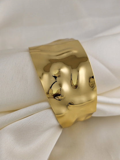 Hammered Gold Cuff Bracelet – Elegant Statement Jewelry | Vivoura Jewellery