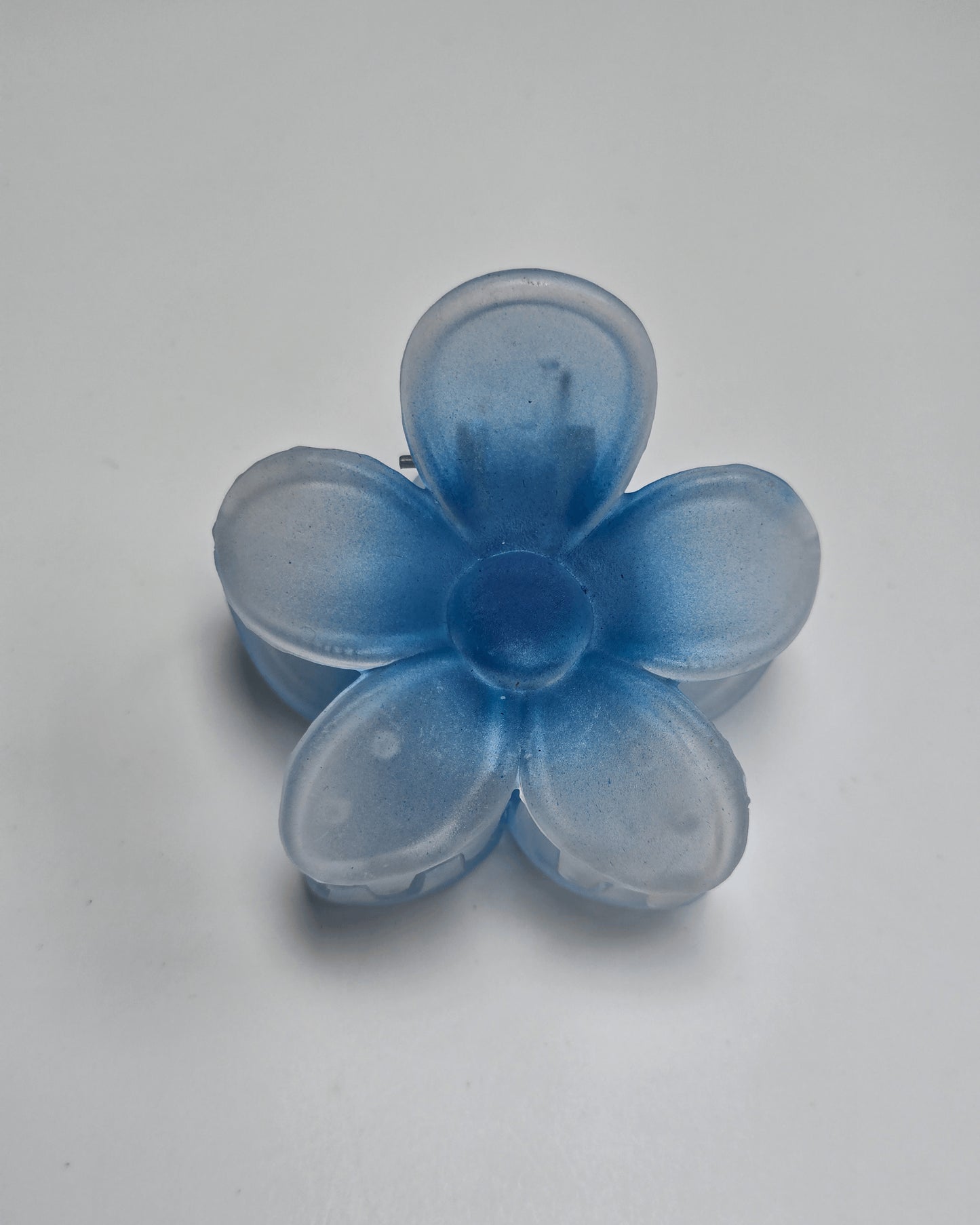 Colorful Flower Hair Clips – Cute Plastic Hair Accessories for Girls & Women