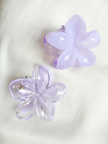 Dual Tone Pastel Flower Hair Claw Clips – Cute Transparent Acrylic Hair Accessories for Women & Girls