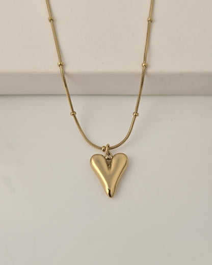 Gold Heart Pendant Necklace | Vivoura Jewellery