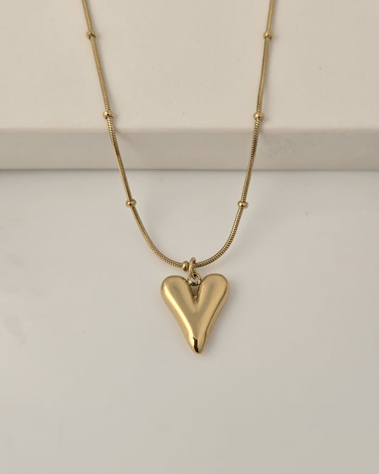 Gold Heart Pendant Necklace | Vivoura Jewellery